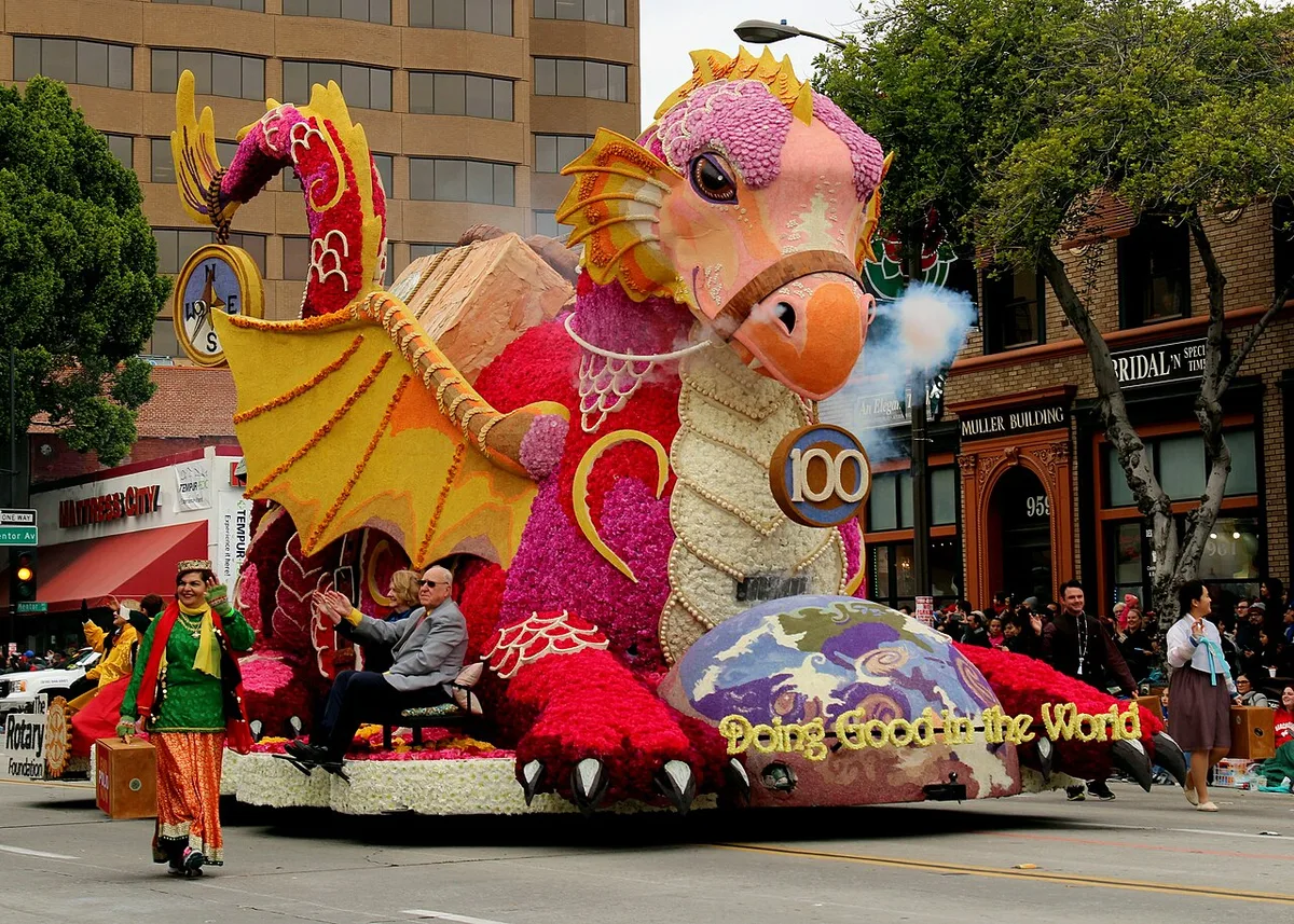 U.S. Parades Unveil Designs, Seek Float Entries