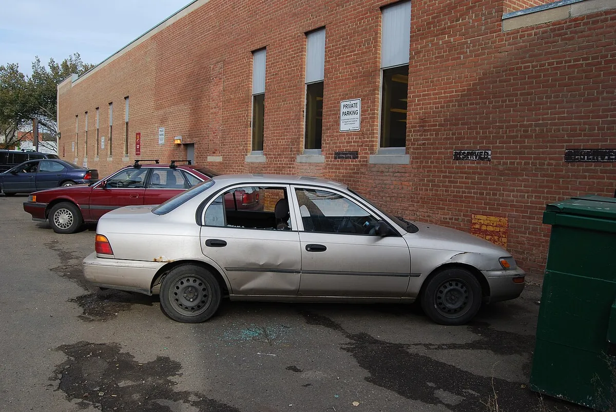 Father, Son Charged in $500K Stolen-Car Scheme
