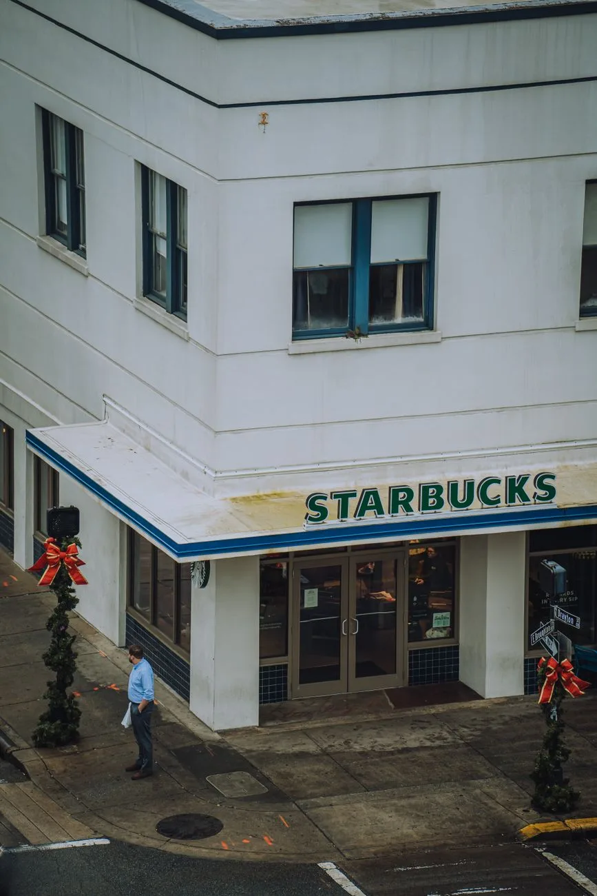 Starbucks plans to close 250 North American stores in turnaround