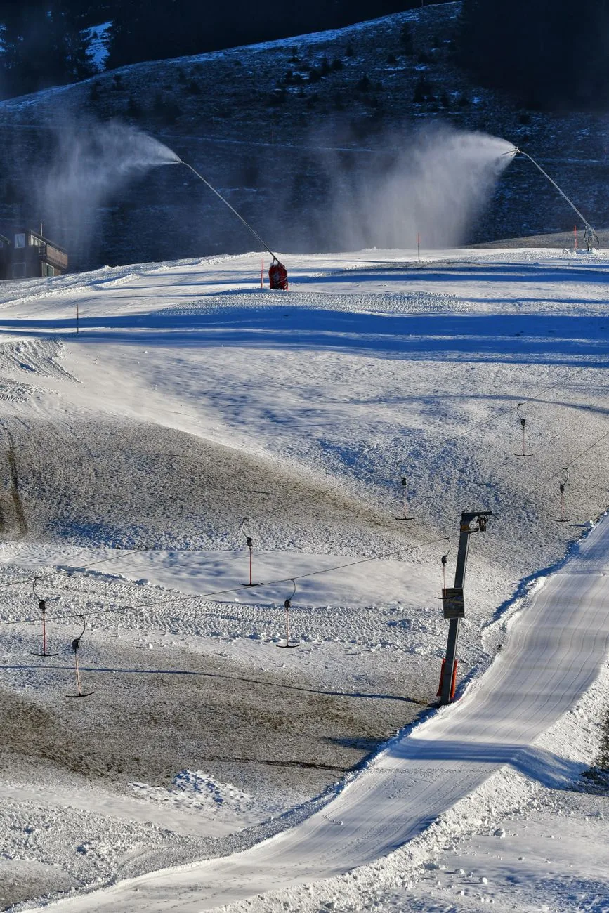 Arizona, Colorado Resorts Start 2026-27 Snowmaking