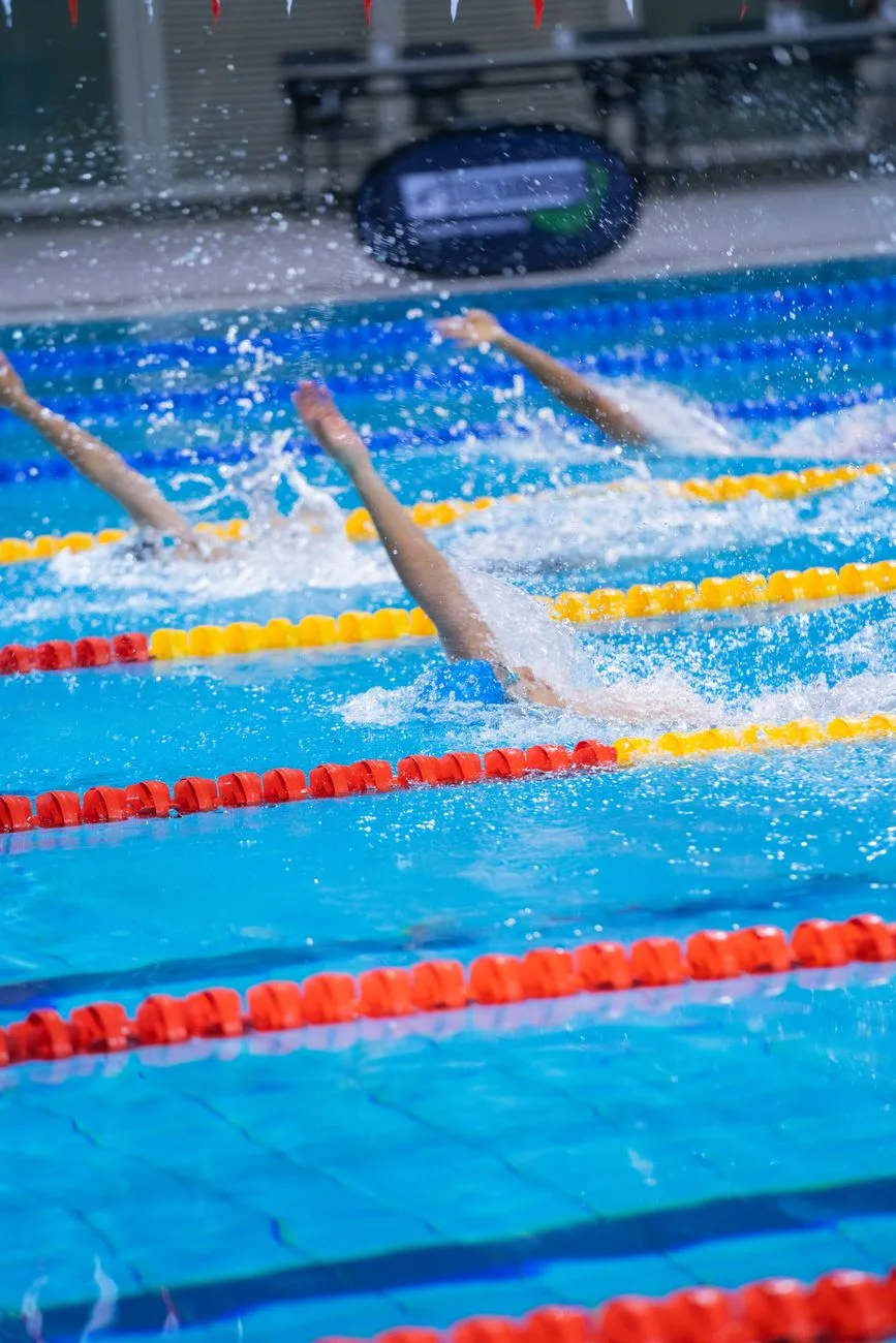 Walsh Lowers Her Own 50m Short-Course World Record