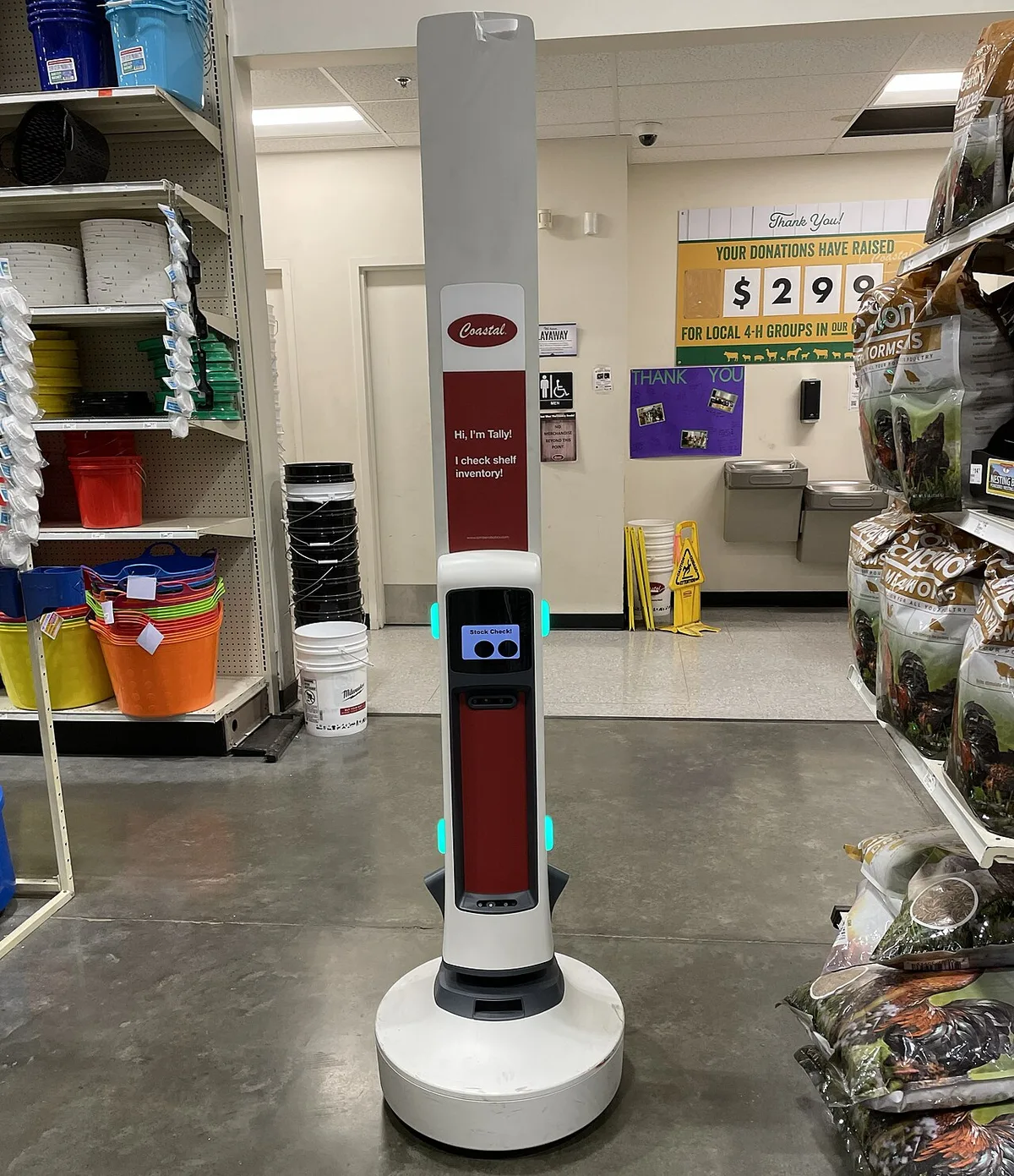 AI robots are roaming LA grocery store aisles. Shoppers and workers are worried
