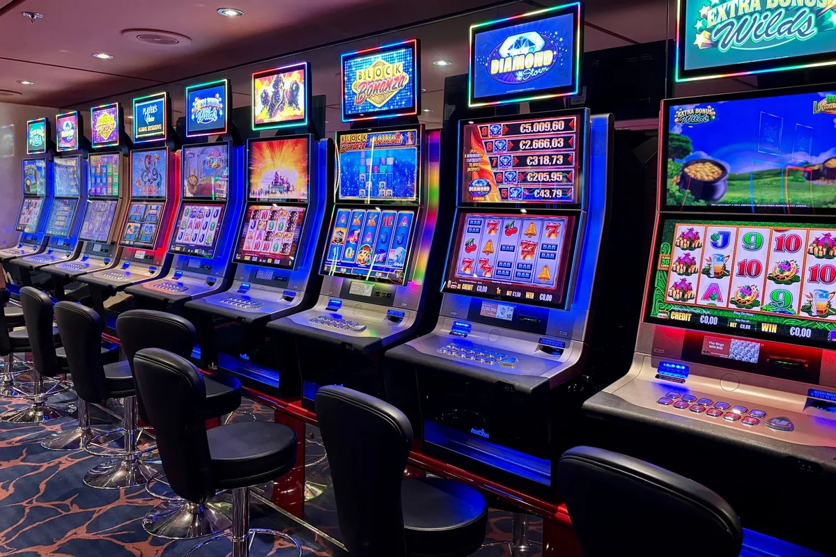 Casino Jackpots Top $1.6 Million Across Three States
