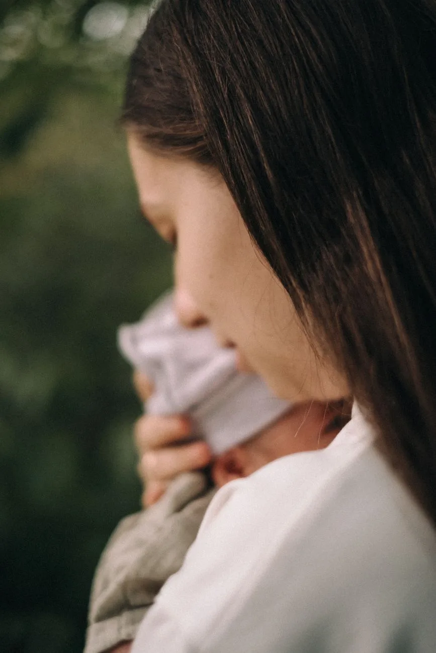 Postpartum Challenges Span Skin, Mental Health, Self-Care