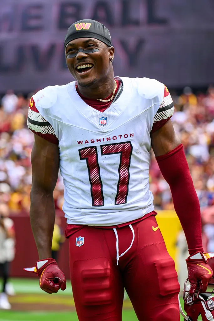 Terry McLaurin Ruled Out With Knee Injury