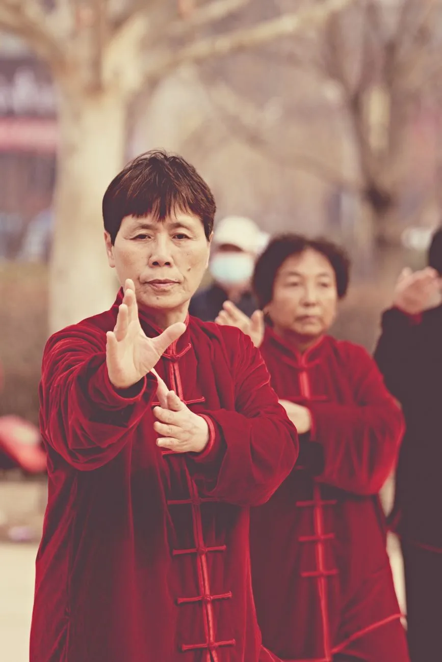 Review Finds Tai Chi May Aid Older Adults
