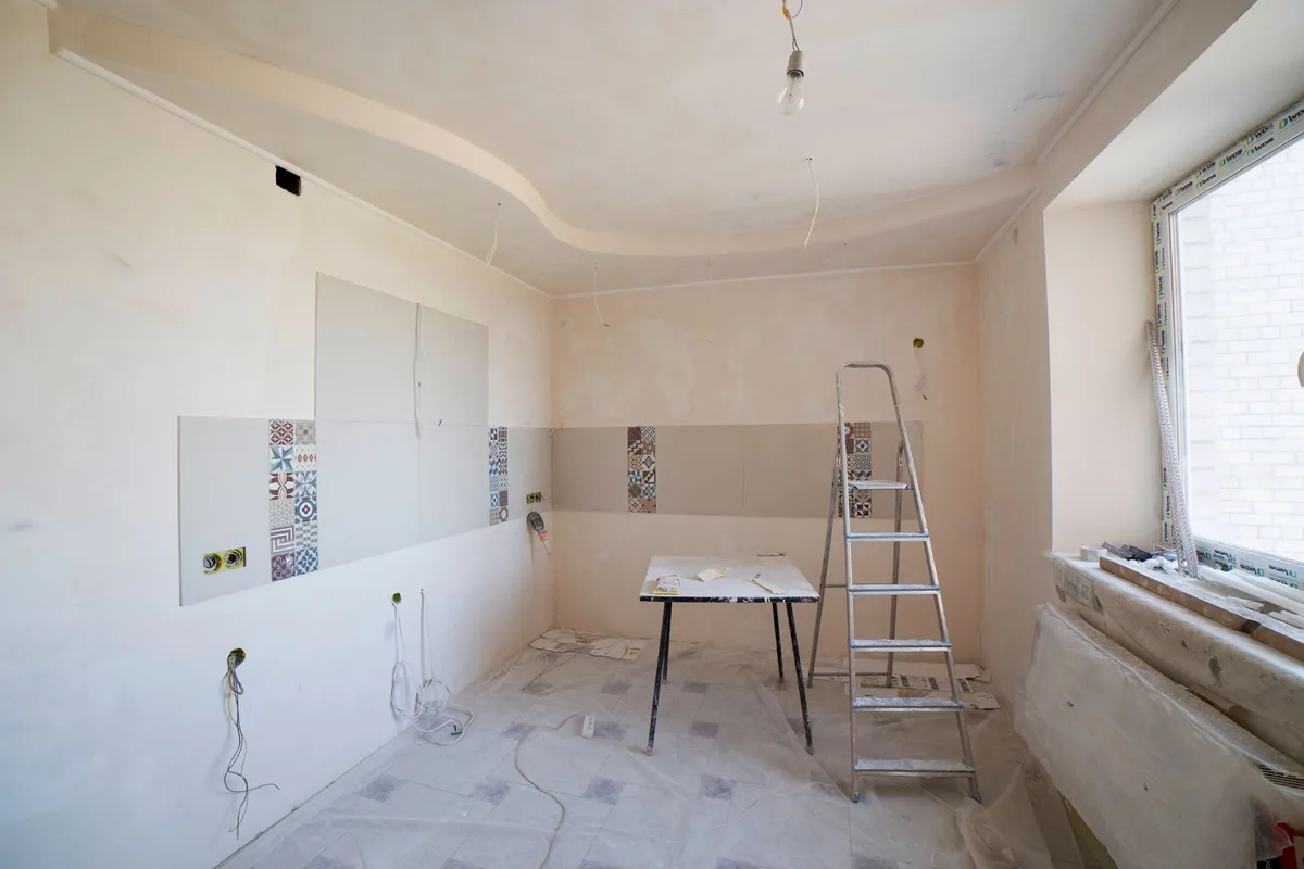 US Home Improvement Costs Rise 76% in Decade