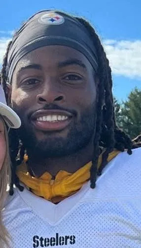 Najee Harris Set for Giants Debut as Tre' Harris Sits Out Chargers Preseason Finale