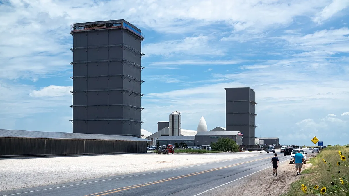 SpaceX Reports 92% Revenue Growth, Investors Cautious