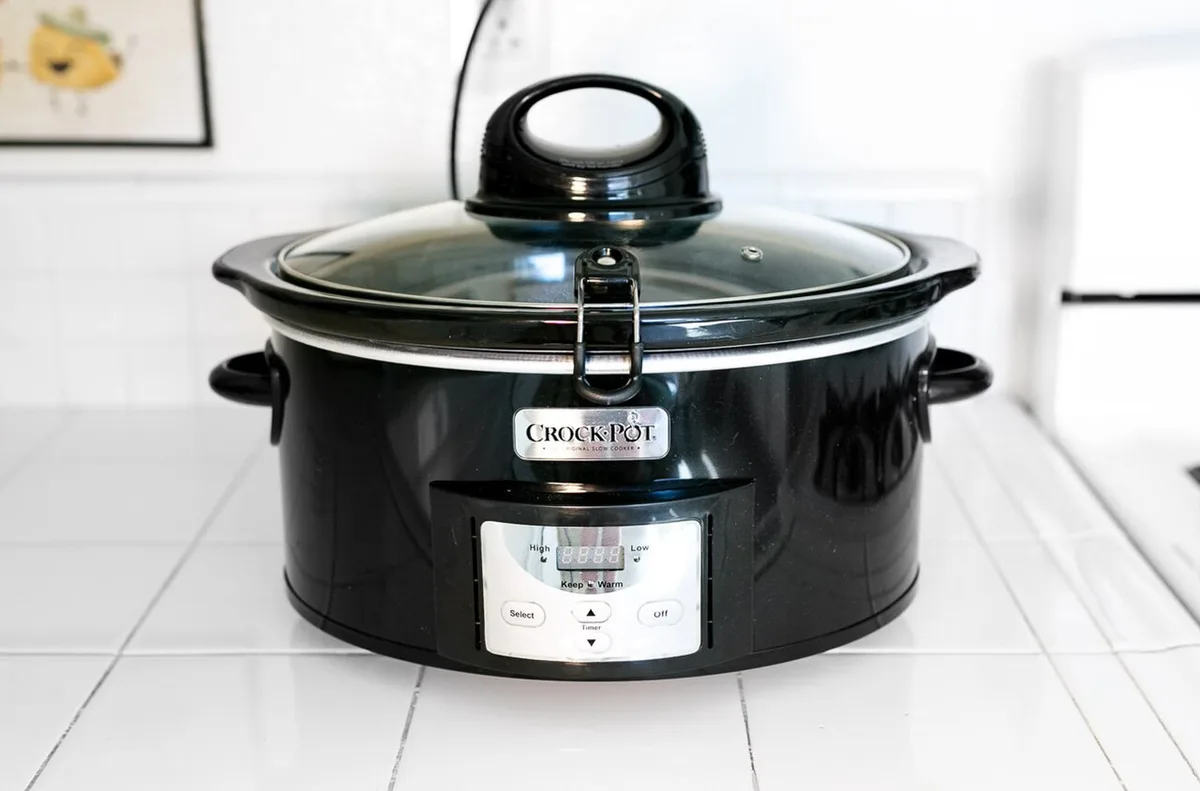 Chefs Endorse Slow Cooker Classics for Busy Weeknight Meals