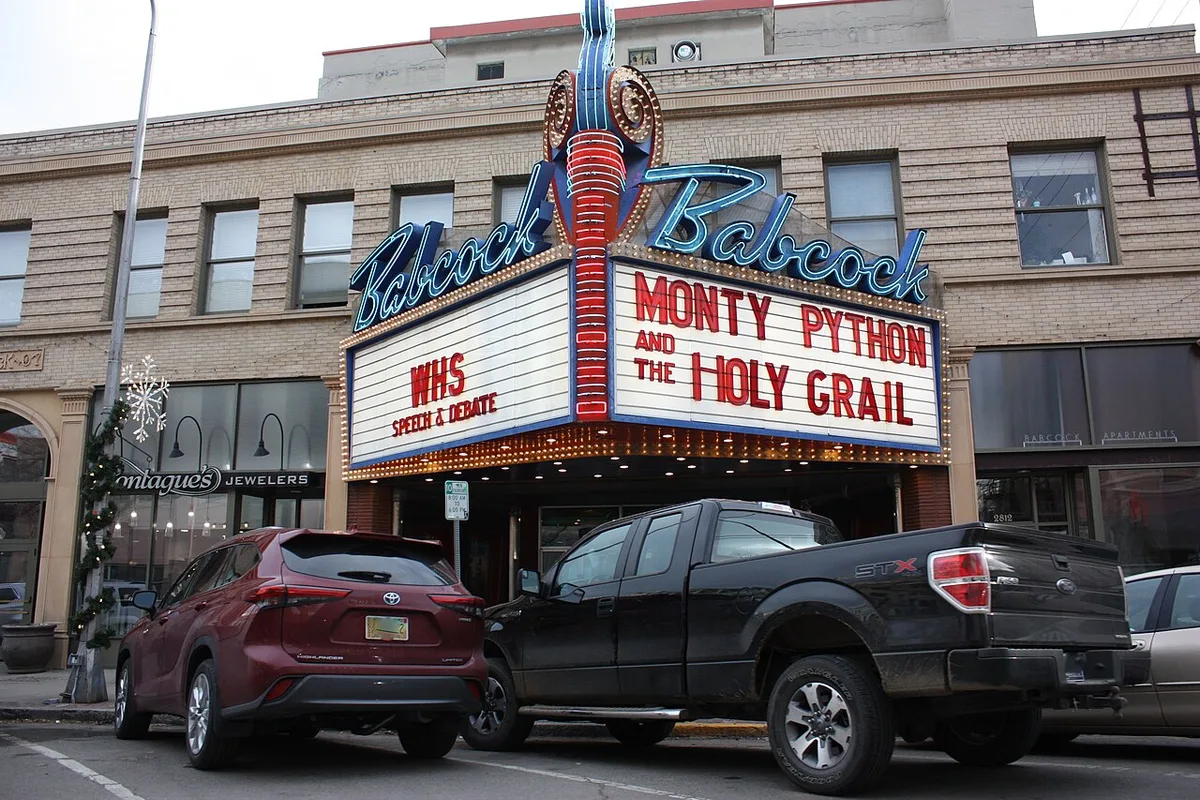 Communities plan fall movie events