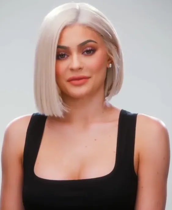 Victoria’s Secret Selects Kylie Jenner Over Supermodels for Fashion Show