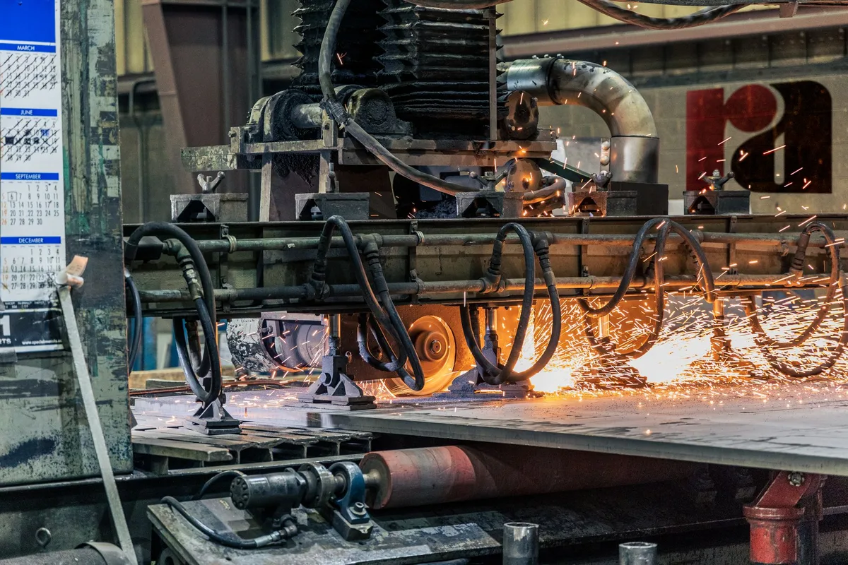 State leaders join Oval Office for Iowa steel plant announcement