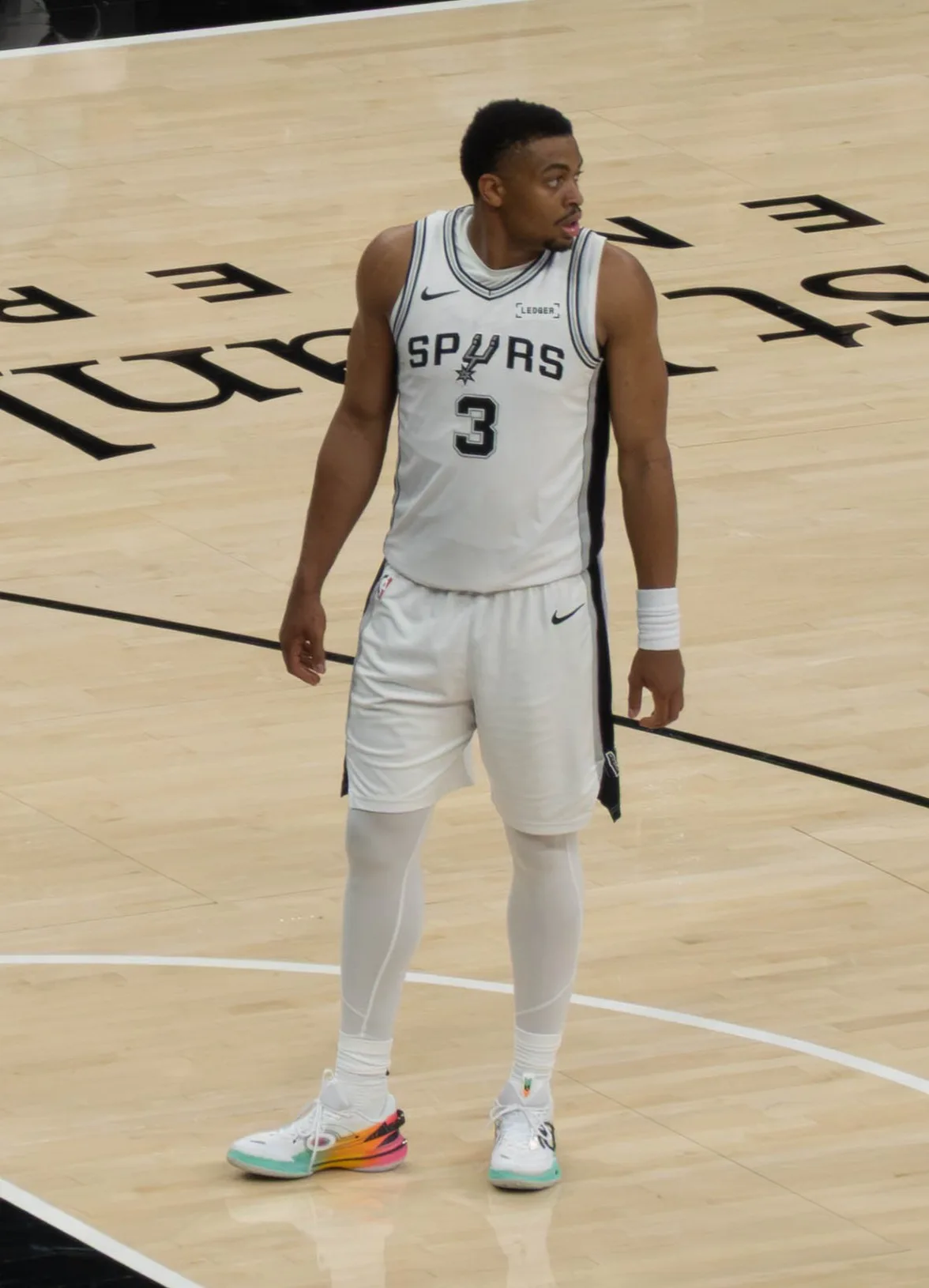 Spurs' Keldon Johnson energized after weight loss