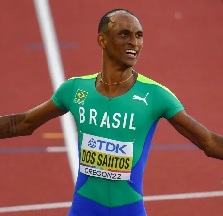 Dos Santos Breaks World Record in Men's 400m Hurdles at Zurich Diamond League