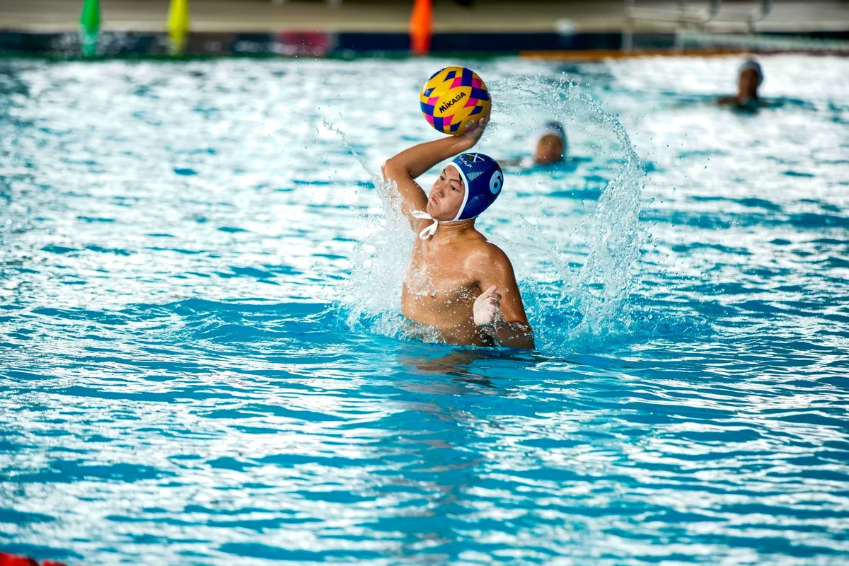 Broncos teams score five wins across sports