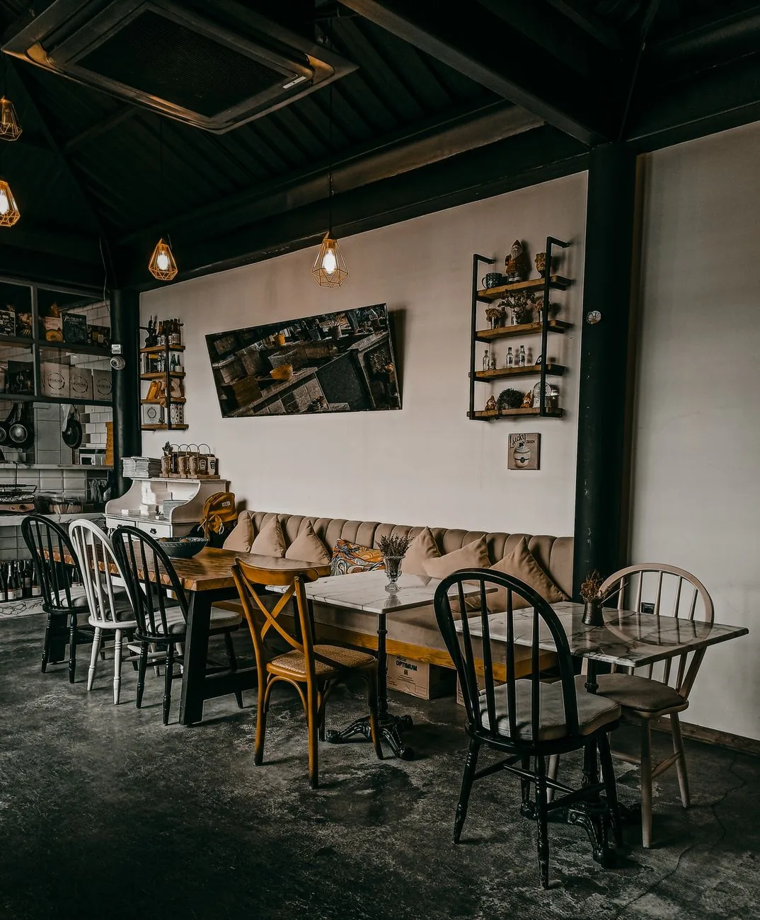 Writers Spotlight Restaurants Across Five States
