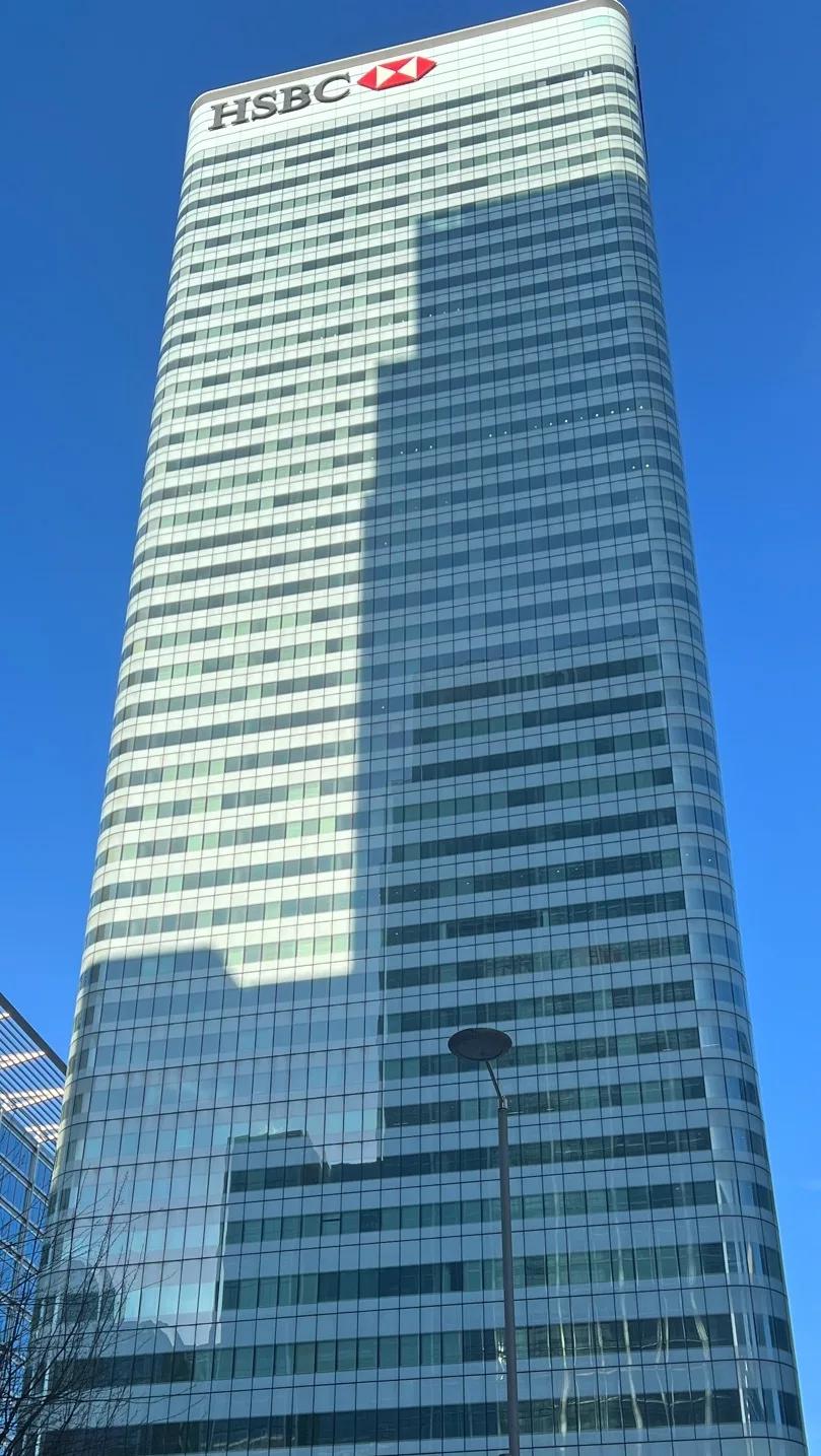 HSBC Third-Quarter Profit Rises 32% With New $1 Billion Buyback