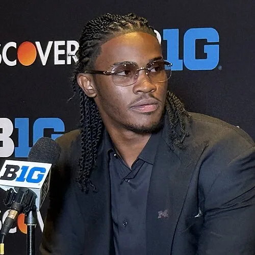 Michigan Benches Underwood, Turns to Freshman Carr