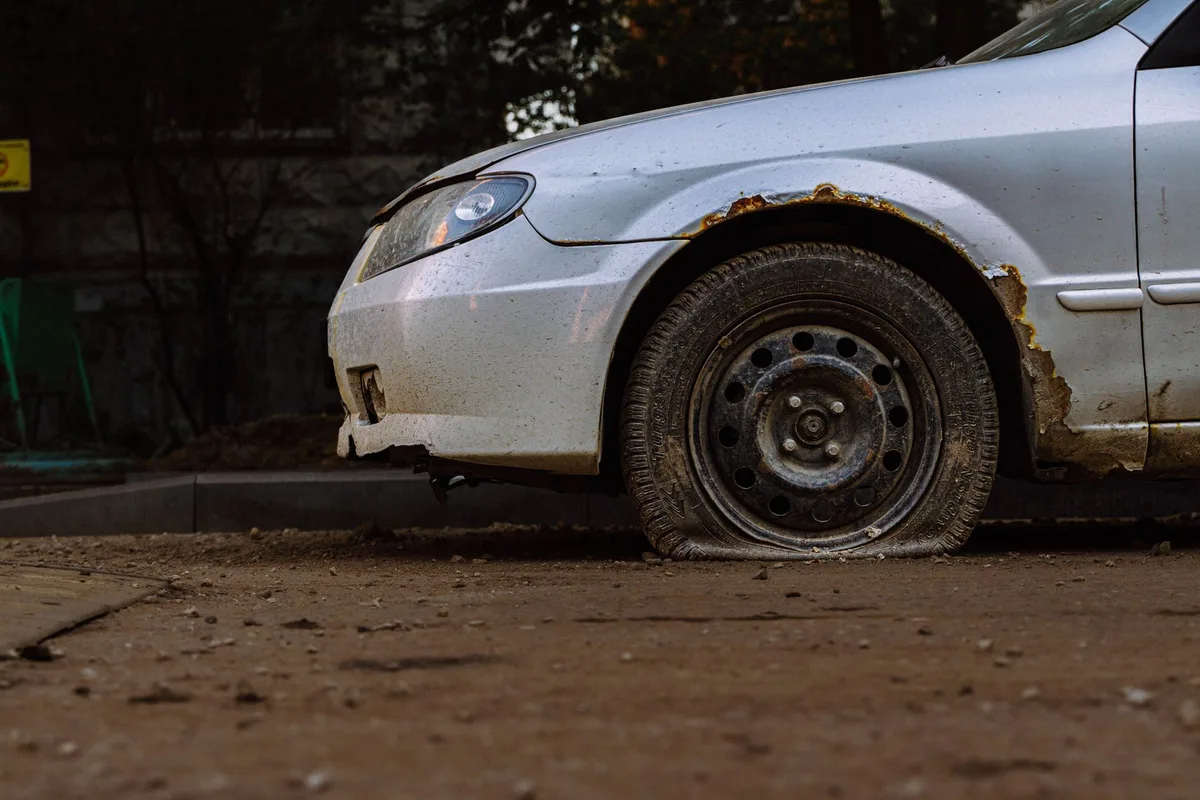 Portland Couple Seeks Probe Into Alleged ICE Tire Puncturing