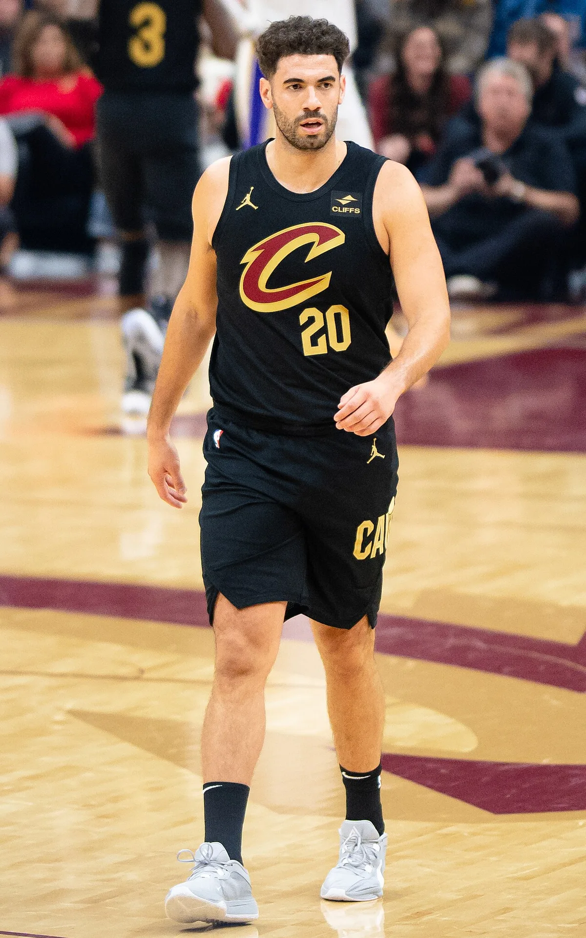 Warriors Sign Niang to Final Roster Spot