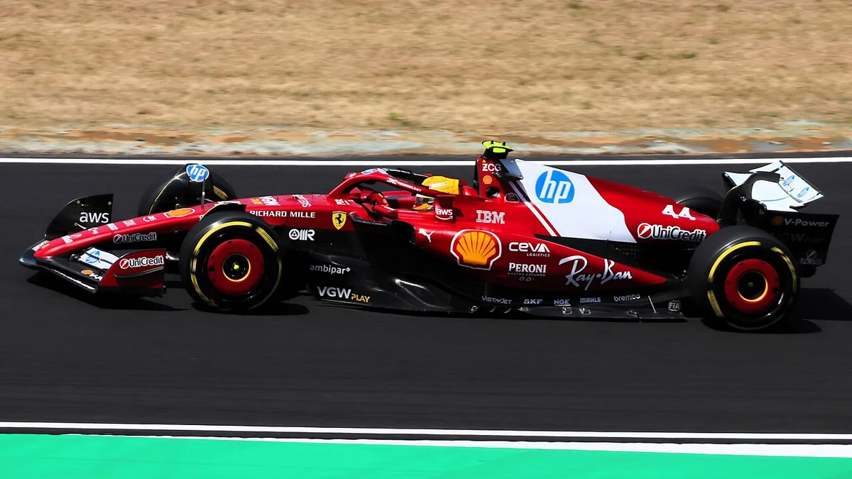 Hamilton Leads Ferrari 1-2 in Austin Practice