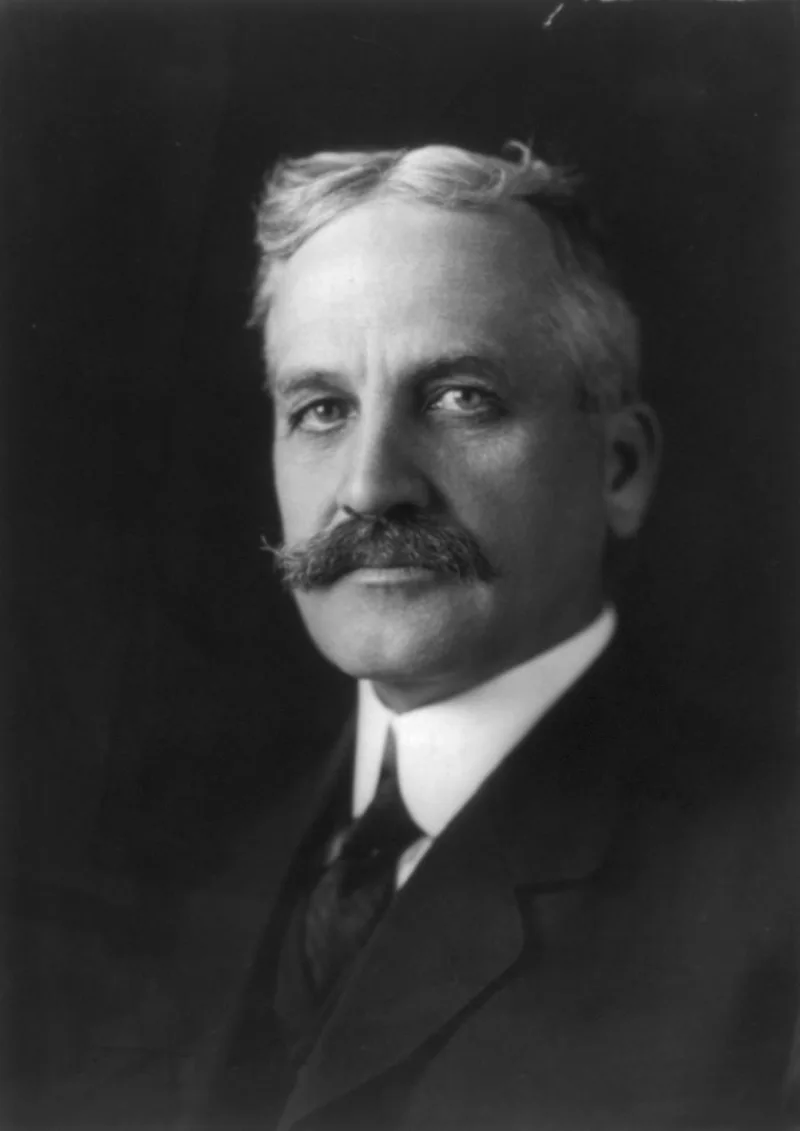 LeRoy D Percy