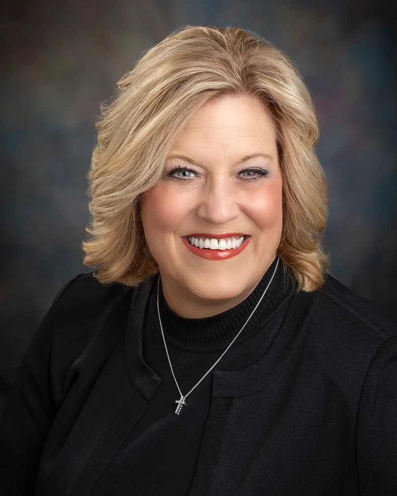 Vicki Schmidt