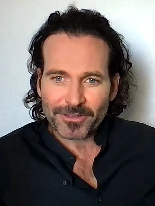 Eion Bailey