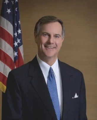 Robert L. Echols
