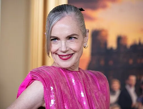 Elizabeth McGovern