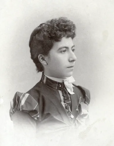 Josephine Earp