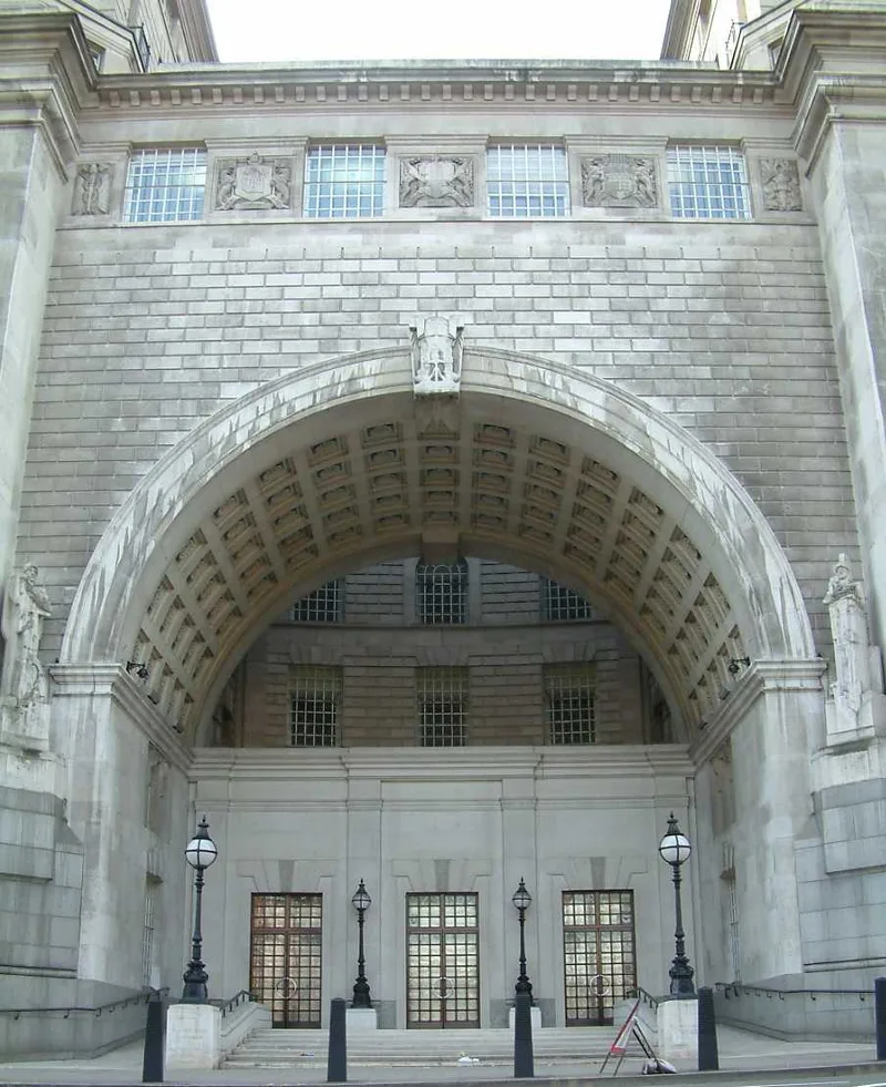 MI5