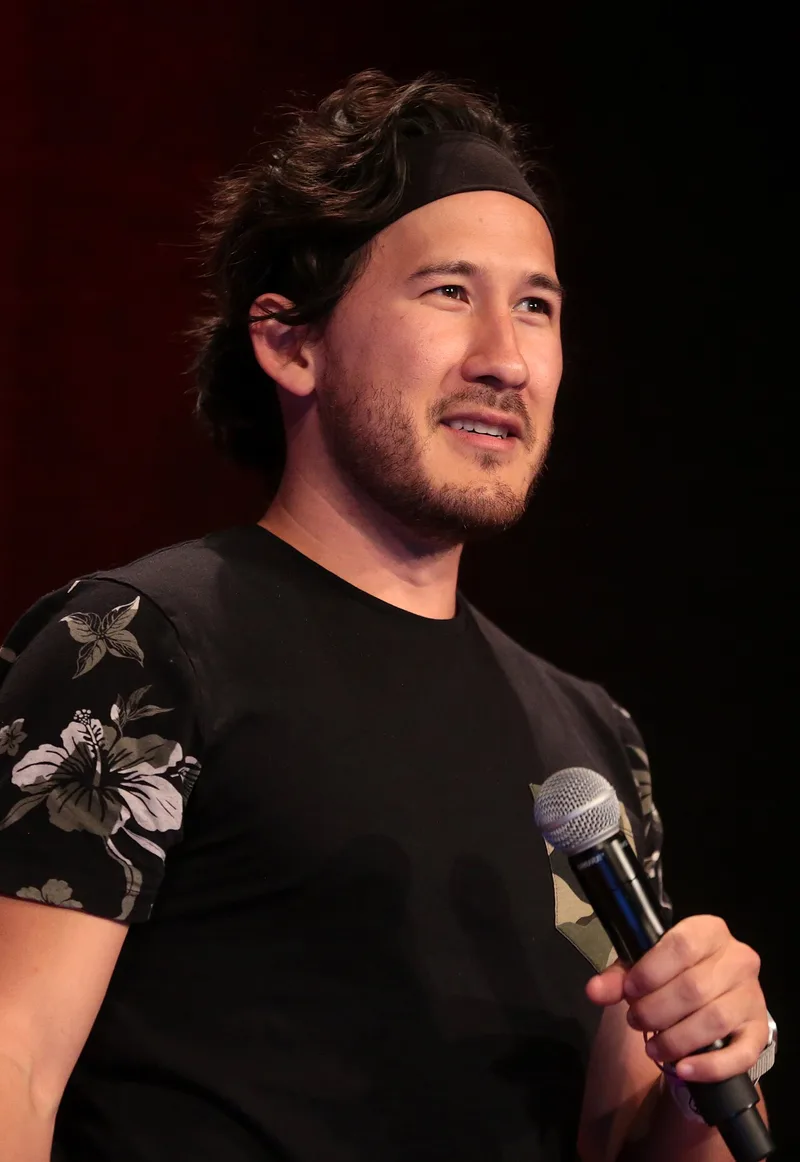 Mark Fischbach