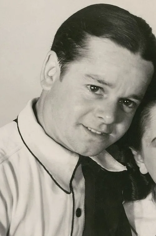 Billy Curtis